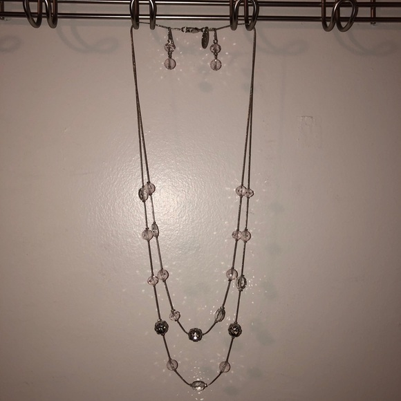 Very Pale Pink & Silver Necklace Set - Picture 1 of 11